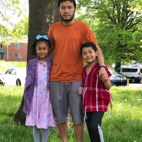 Meet your Posher, Bee - Picture 1 of 1